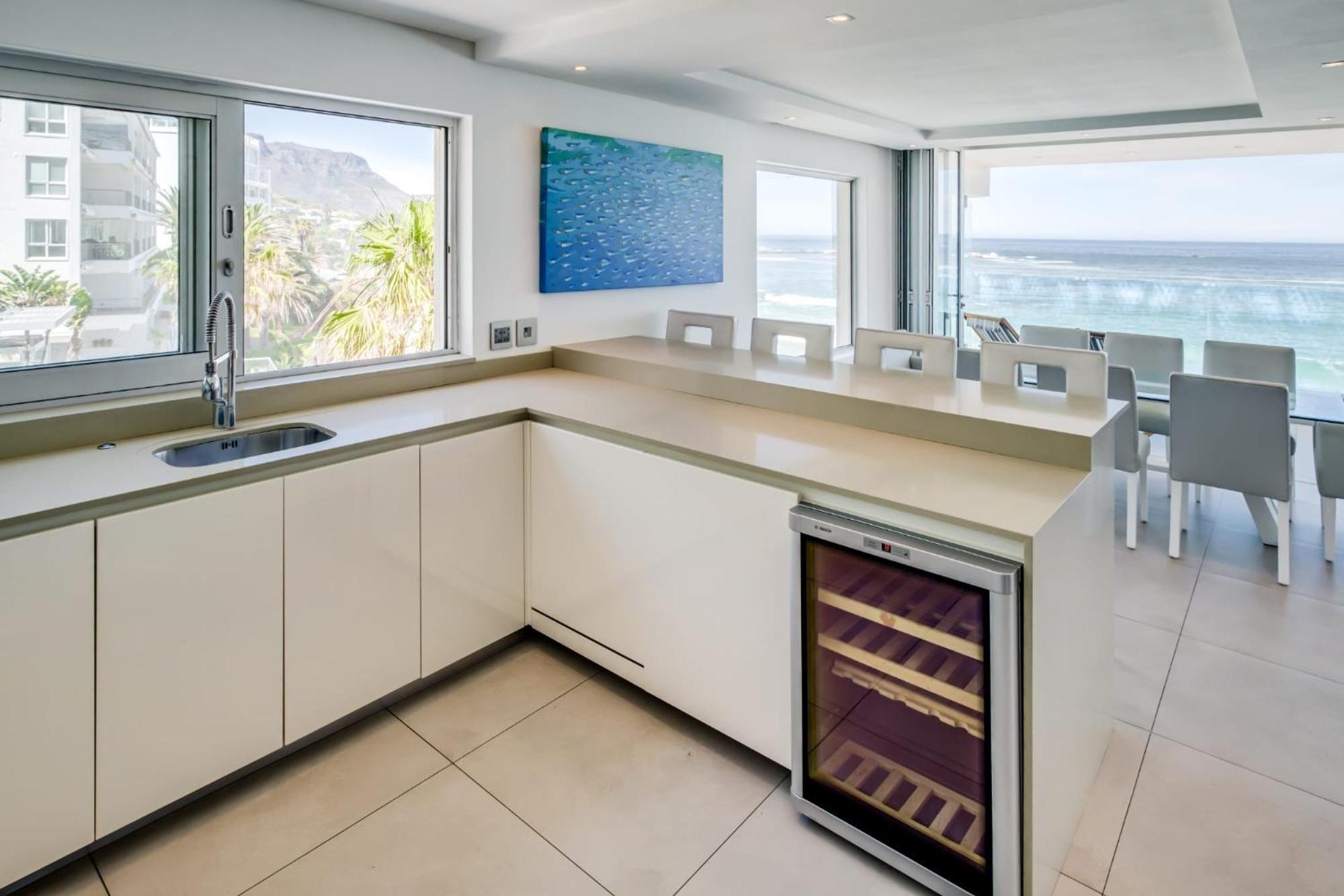 Ocean Breeze * Cape Town